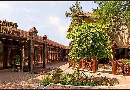 Hotel Bachus Кишинів Екстер'єр фото
