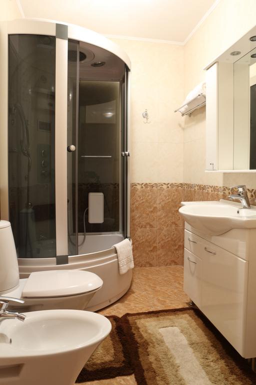 Hotel Bachus Кишинів Номер фото
